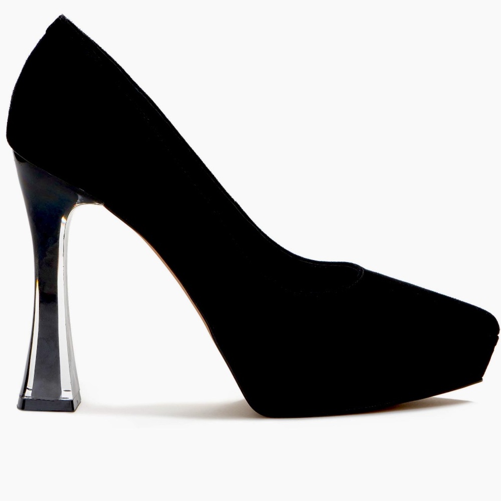 Elegant Black High Heel Pumps